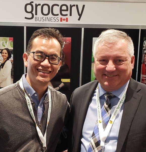 alex_lum_of_buy_low_foods_l_with_denis_gendron_of_united_grocers-3254218