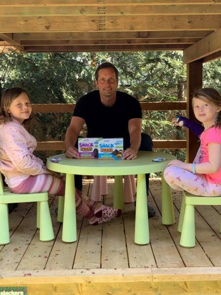 brad_woodgate_and_daughters_wellnx-2371727