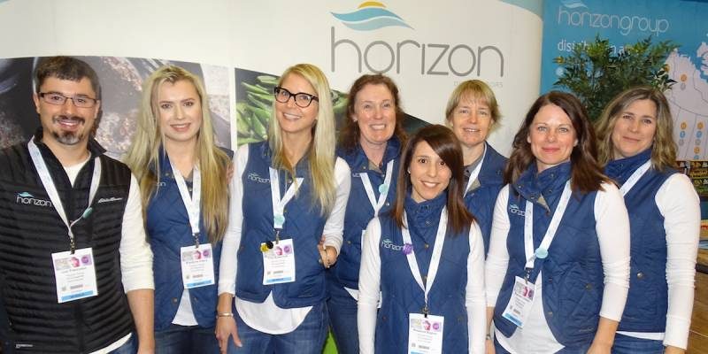 left_to_right_at_the_horizon_booth_with_luc_francoeur_krystyna_olipra_tina_krawchuk_megan_davies_rosanna_biglow_terri_newell_shannen_lohnes_and_kelly_ross-8572035